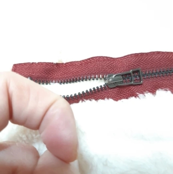 Last one! CREAM Soft Fleece Pullover Sweater Top Funnel Neck - NEW! - Picture 4 of 5